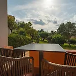 Apartamento In Auf Sardinien Porto Rafael
